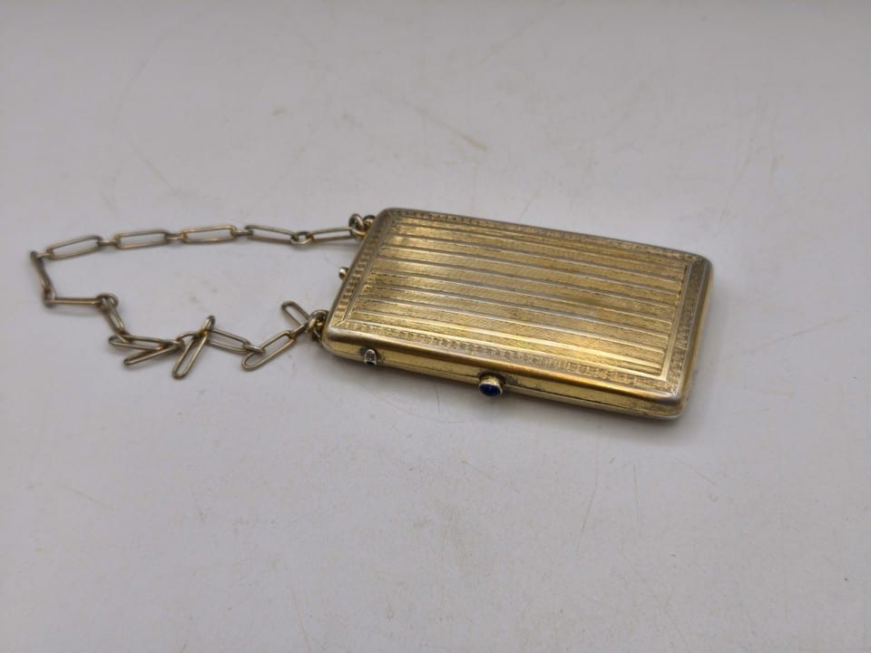Minaudière ancienne en argent