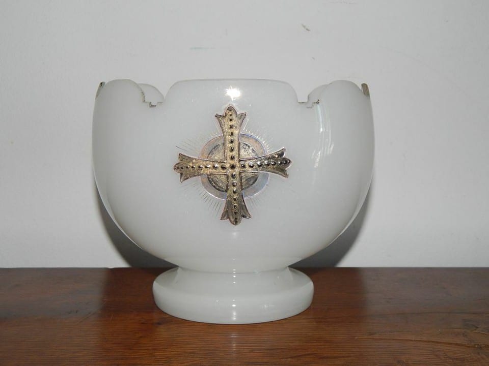 ANCIEN VASE D'AUTEL en OPALINE Savonneuse St Louis Baccarat ? époque CHARLES X — photo 2