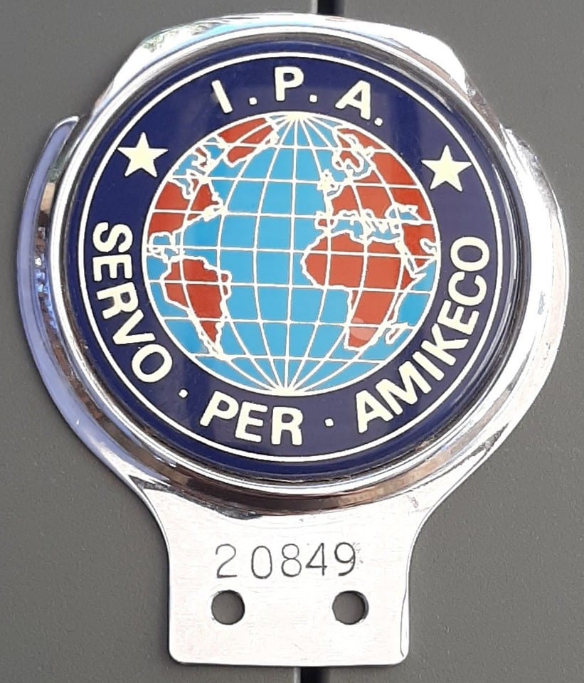 Plaque Automobile Police IPA International Association métal ORIGINAL Car badge
