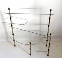 Étagère vitrée sur pied Années 50 Largeur 82 cm
