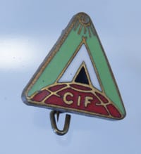 Insigne broche pin CIF Camping Club International de France vers 1933