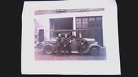 grande photo POMPIERS avec véhicule - photo DAMREMONT paris 18 ème