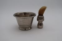 Ancien nécessaire de rasage GIBBS – Bol à barbe et blaireau en métal