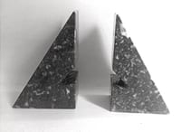 Paire de serre-livres marbre Années 70 Hauteur 18,2 cm