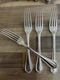 4 FOURCHETTES DE TABLE METAL ARGENTE CHRISTOFLE  Modèle SPATOURS