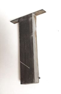 Lettre métal T Hauteur 25 cm
