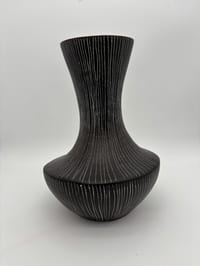 Vase diabolo Jean De Lespinasse