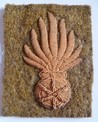Insigne WWI tissu brodé or BREVET TIREUR FUSILIER ou GRENADIER 1914-1918 FRANCE
