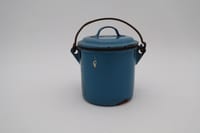 Ancien pot émaillé bleu avec couvercle et anse – déco campagne - vintage