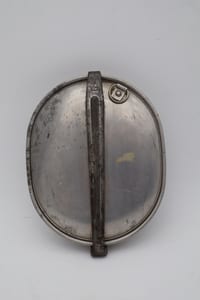 Gamelle US Army WW1 datée 1918 – marquage U.S. – Première Guerre mondiale