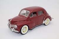 Renault 4 CV miniature Solido – Échelle 1/17 – Made in France – Bordeaux