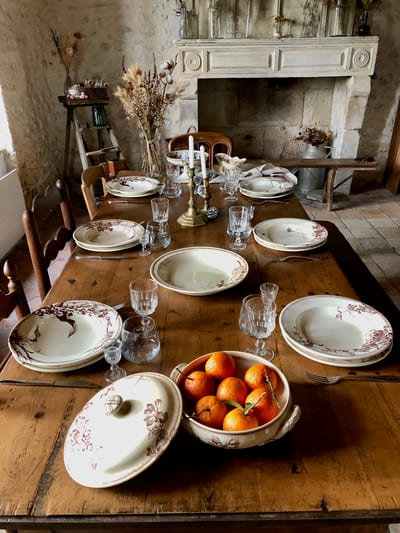 Henriette et Ginette — brocanteur à Pommiers-Moulons
