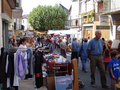 Brocante et vide-greniers d'automne à Gramat