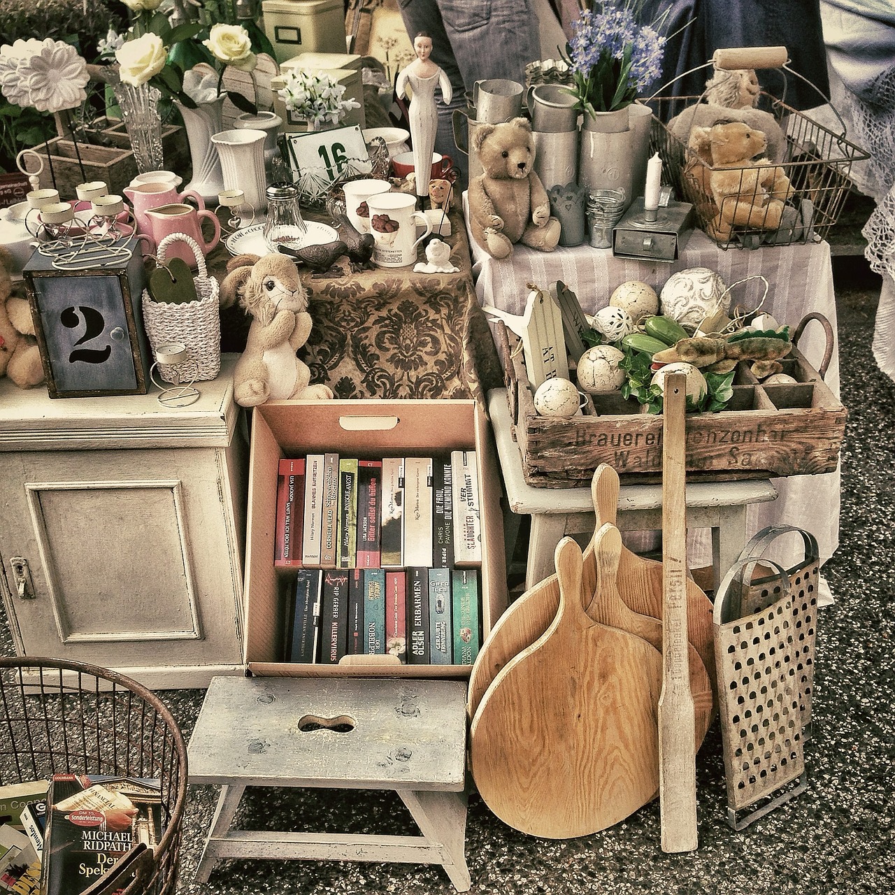 Vide grenier et Jeux