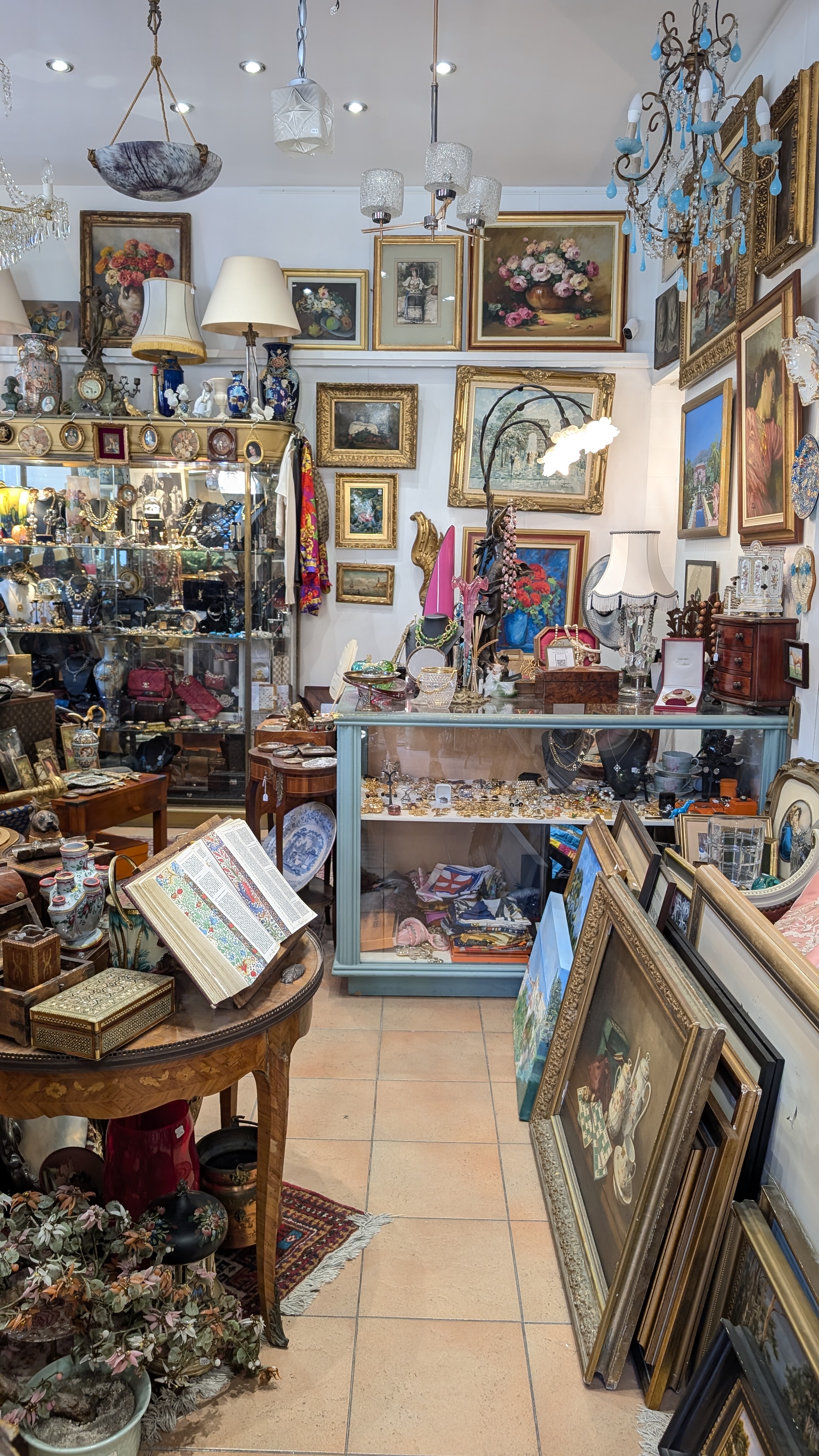 La Brocante — photo 2